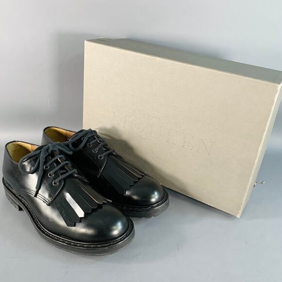 ALEXANDER MCQUEEN Size 10 Black Leather Fringed Tread Sole Lace-Up Shoes - Picture 11 of 12